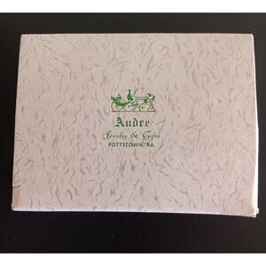 Vintage Andre Jewelry & Gifts Cardboard Gift Box Pottstown PA
